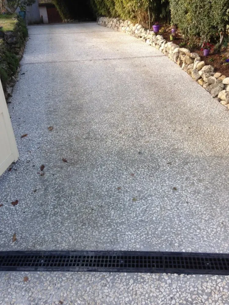 chemin d'accès près de La Brède